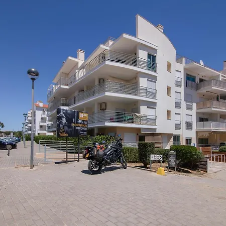 T2 Casa Reis * Albufeira